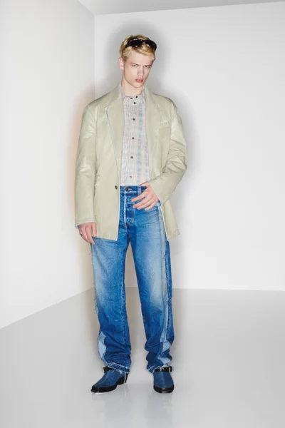 Look 28
